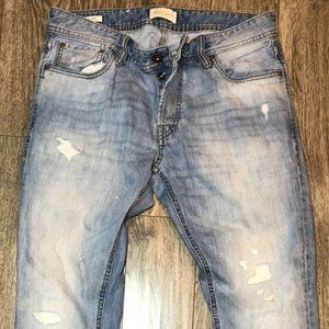 32/34 Jack and Jones Slim Fit Tim Light Wash